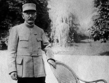 Alfred Dreyfus, ridicat la gradul de general de brigadă de Adunarea Naţională franceză