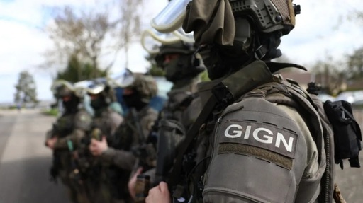 Parchetul Naţional francez Antiterorist se sesizează, o premieră în istoria judiciară franceză, după uciderea unui tunisian, Hichem Miraoui, de către un vecin francez, suspectat de legături cu extrema dreaptă