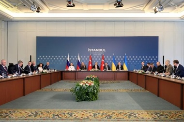 Zelenski respinge ”ultimatumurile” Moscovei, Putin acuză Kievul că ”perturbă” negocierile