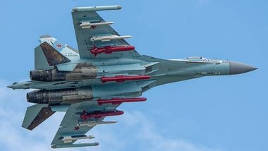 Forţele aeriene ale Ucrainei au doborât un avion de vânătoare rusesc Su-35