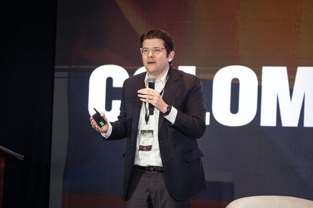 UPDATE - Columbia: Candidat prezidenţial, împuşcat în cap, a "trecut" cu bine de operaţie după ce a fost în "stare critică" - VIDEO