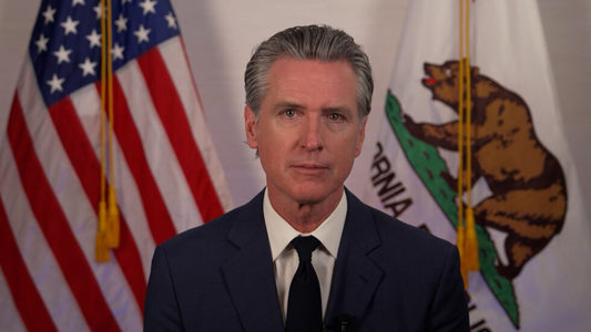 Newsom afirmă că Trump ”a ales teatrul în faţa siguranţei publice” când a desfăşurat Garda Naţională în Los Angeles/ Newsom avertizează că democraţia este atacată şi afirmă: ”Congresul nu e nicăieri”