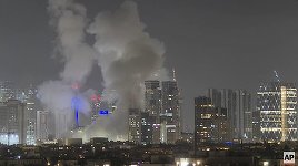 UPDATE - Explozii pe cerul Tel Aviv-ului şi Ierusalimului. Iranul a ripostat lansând către Israel zeci de rachete balistice. 15 răniţi în Israel. Cabinetul israelian decide care va fi răspunsul