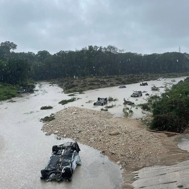 Inundaţii catastrofale în Texas, soldate cu cel puţin 11 morţi