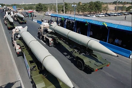 Iranul afirmă că a folosit noul său tip de rachetă balistică în atacurile contra Israelului