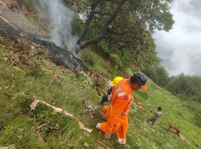 Nou accident aviatic în India. Un elicopter care transporta pelerini hinduşi s-a prăbuşit, şapte persoane au murit