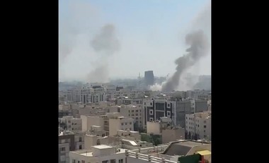 Lovituri de amploare ale aviaţiei israeliene sunt raportate la Teheran şi la baze militare din Shiraz - VIDEO
