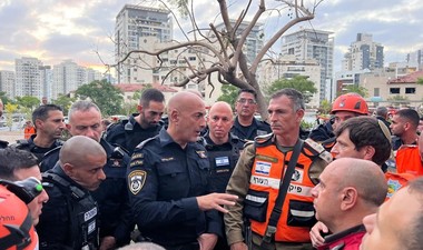 Bilanţul victimelor din Israel după atacurile iraniene din cursul nopţii creşte la 5 morţi şi 92 de răniţi. Locuitorii din Teheran „vor plăti preţul”, avertizează ministrul israelian al apărării