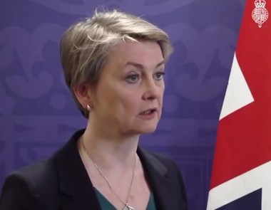 Londra anunţă lansarea unei ample operaţiuni de poliţie pentru depistarea bandelor care au exploatat minore între sfârşitul anilor 1990 şi începutul anilor 2010