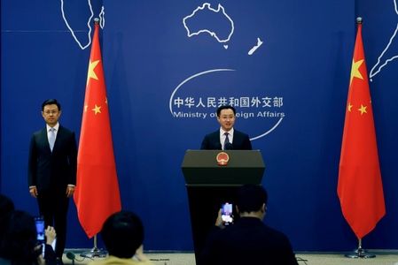 China îl acuză pe Trump că „toarnă gaz peste foc” în conflictul dintre Israel şi Iran