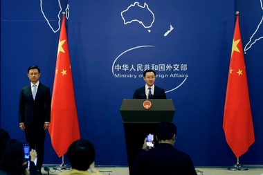 China îl acuză pe Trump că „toarnă gaz peste foc” în conflictul dintre Israel şi Iran