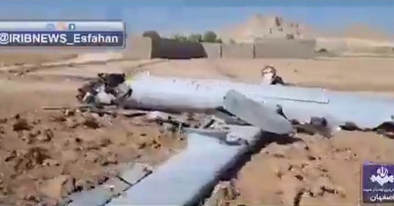 Israelul susţine că a lovit 40 de ţinte în Iran şi recunoaşte că i-a fost doborâtă o dronă. AIEA anunţă că atacurile israeliene au avariat două uzine care produceau centrifuge