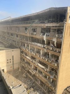 UPDATE - Un spital israelian a fost lovit după o nouă salvă de rachete trasă de Iran, explozii violente s-au auzit în Tel Aviv şi Ierusalim / O rachetă a lovit oraşul Holon şi sunt victime - VIDEO, FOTO