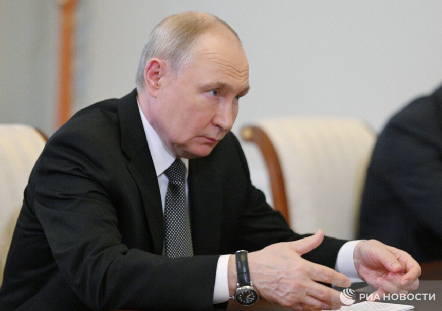 O livrare de rachete germane de tip Taurus Kievului ”ar ruina complet relaţiile” Moscovei cu Berlinul, avertizează Putin