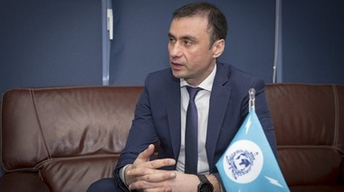 Un fost ministru moldovean al Justiţiei, Vitalie Pîrlog, suspectat de participare la ştergerea unor notiţe roşii ale Interpol vizând infractori fugari, arestat în Emiratele Arabe Unite