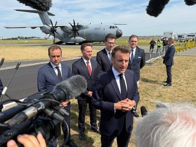 Parisul, Berlinul şi Londra vor face rapid o ”ofertă completă de negocieri” Iranului la Geneva, anunţă Macron la Salonul Aeronautic de la Bourget