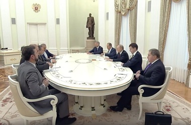 Kremlinul ”condamnă” şi ”deplânge puternic” atacurile SUA în Iran, înainte ca Putin să-l primească pe Abbas Araghchi