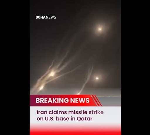 Explozii deasupra capitalei Qatarului, care şi-a închis spaţiul aerian. SUA au o bază aeriană în statul din Golf