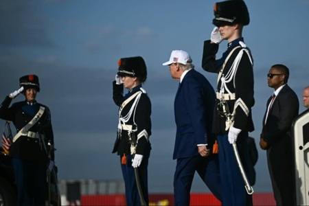 Summitul NATO redus, suspendat de stările de spirit ale lui Trump, urmează să confirme o creştere fără precedent a cheltuielilor militare ale statelor membre