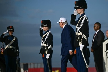 Summitul NATO redus, suspendat de stările de spirit ale lui Trump, urmează să confirme o creştere fără precedent a cheltuielilor militare ale statelor membre