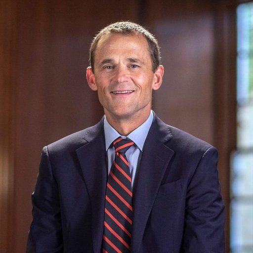 Preşedintele Universităţii din Virginia a demisionat la presiunea administraţiei Trump