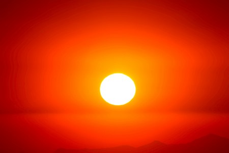 Europa în alertă. Primul val important de căldură din 2025 aduce temperaturi de până la 42 °C