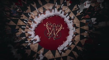 Preşedintele salvadorian Nayib Bukele ironizează Franţa, în care propune să expulzeze deţinuţi, în urma unei defilări cu mesaj politic la Fashion Week, la Paris