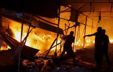 Cel puţin 27 de morţi în Fâşia Gaza, în atacuri sau tiruri ale armatei israeliene, care ordonă evacuarea nordului enclavei şi oraşului Gaza în vederea unei extinderi a unor operaţiuni