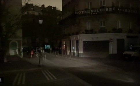 Parisul, afectat de mai multe pene de curent cauzate de caniculă. Restabilirea energiei electrice, întârziată de o grevă a angajaţilor