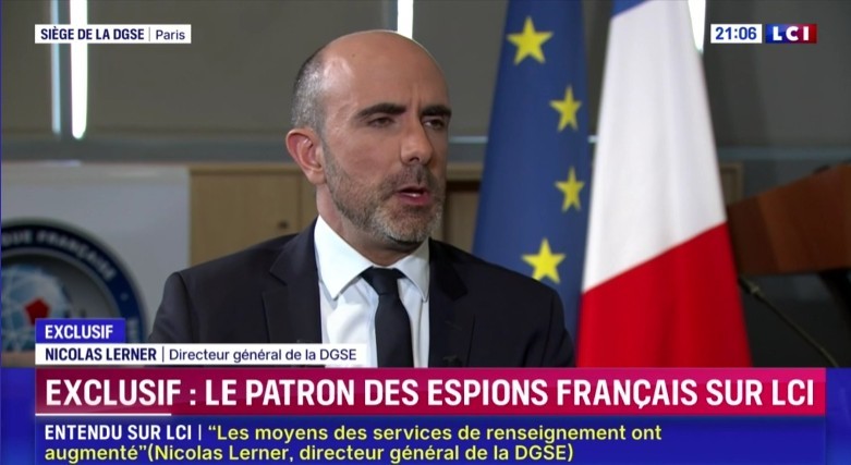 În ciuda tensiunilor, serviciile secrete franceze sunt în continuare în contact cu Rusia şi Algeria, dezvăluie şeful DGSE într-un interviu rar