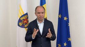 Interzis în România şi în spaţiul Schengen, primarul Chişinăului acuză o „răfuială politică” şi o atacă pe preşedinta Maia Sandu 