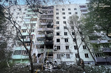 Război în Ucraina - Rusia a desfăşurat un nou atac masiv cu 623 de drone şi rachete lansate într-o singură noapte. Cel puţin doi morţi şi 20 de răniţi în oraşul Cernăuţi