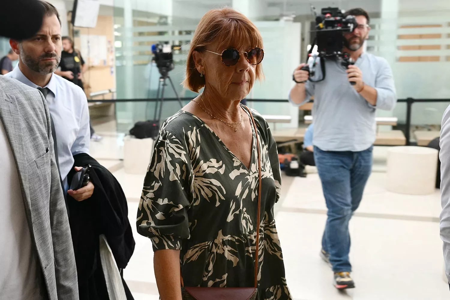Gisele Pelicot va fi decorată de preşedintele Emmanuel Macron. Ea va primi titlul de Cavaler, oferit pentru lupta împotriva violenţei la adresa femeilor