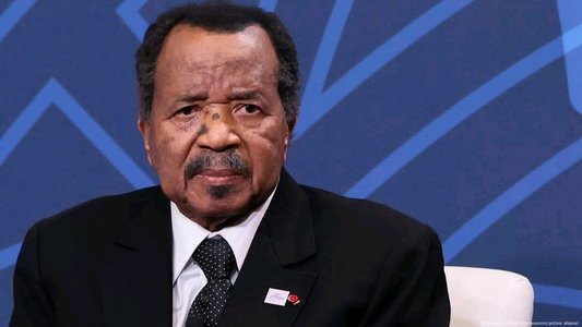 Camerun: La 92 de ani, Paul Biya anunţă că va candida pentru al optulea mandat de preşedinte