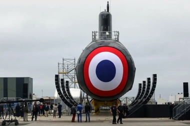 Franţa şi-a ”reluat” cooperarea în domeniul apărării cu Australia, după palma anulării contractului submarinelor, anunţă ambasadorul francez la Canberra. AUKUS, în revizuire în vederea conformării cu obiectivele lui Trump