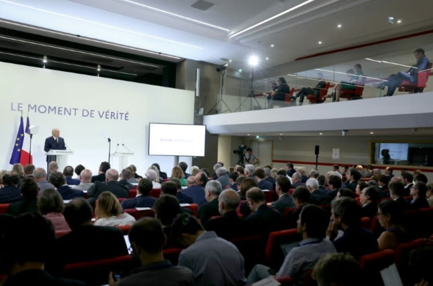 AFP: Premierul francez François Bayrou anunţă măsuri drastice în vederea unei reduceri a deficitului public şi economisirii a 43,8 mld. € în bugetul din 2026