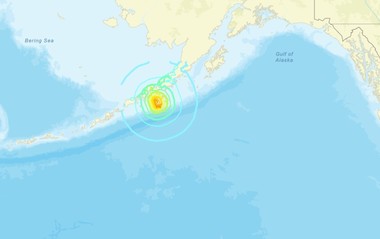 Alertă de tsunami declanşată după un cutremur cu magnitudinea de 7,3 în largul coastelor din Alaska