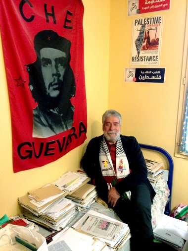 Justiţia franceză ordonă eliberarea militantului pro-palestinian Georges Ibrahim Abdallah, unul dintre cei mai vechi deţinuţi din ţară. El a petrecut 40 de ani în închisoare. Decizia riscă să înfurie SUA, care s-au opus vehement