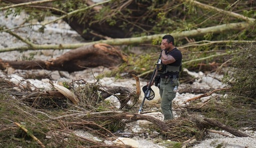 Autorităţile locale din Texas reduc bilanţul dispăruţilor de la 160 la trei, în urma inundaţiilor catastrofale de Ziua Naţională