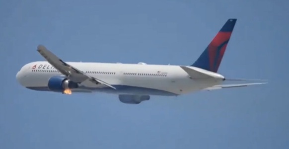 Motorul stâng al unui avion de tip Boeing 767-400 ia foc la scurt timp după decolare şi se întoarce la Los Angeles. Niciun rănit în aeronava către Atlanta. Al doilea incendiu la motor la un avion aparţinând companiei aeriene americane Delta Air Lines de l