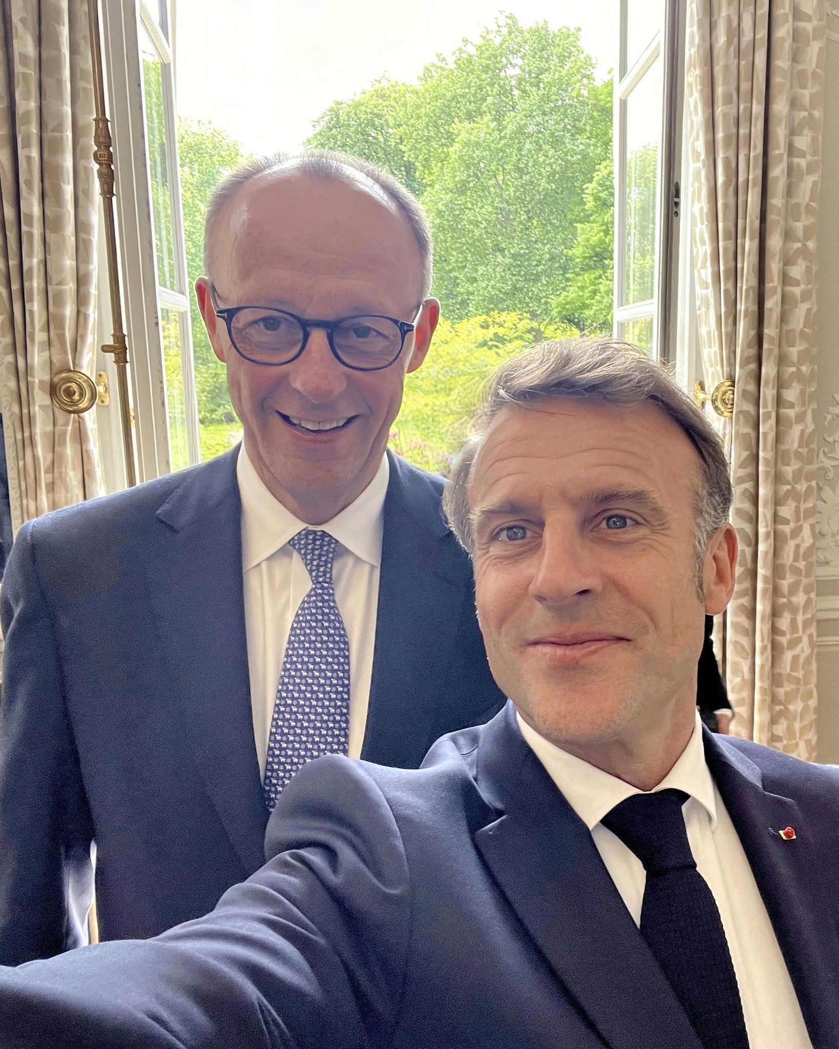 Cină de lucru la Berlin între cancelarul Merz şi preşedintele Macron. În ciuda dorinţei comune de a reporni „motorul franco-german”, rămân subiecte de divergenţă