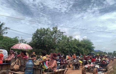 Confruntările armate cu Cambodgia s-ar putea ”transforma în război”, avertizează Thailanda, care evocă 138.000 de deplasaţi. Cel puţin 15 morţi şi 40 de răniţi în Thailanda, un mort şi cinci răniţi în Cambodgia