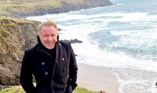 Dansatorul Michael Flatley va încerca să obţină o nominalizare pentru preşedinţia Irlandei