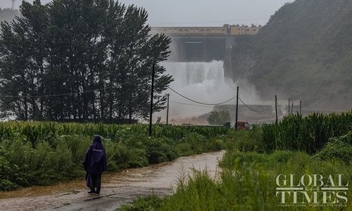 Ploi cu potenţial devastator se intensifică în jurul Beijingului, unde 4.400 de persoane au fost evacuate