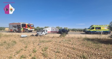 O familie de români din Spania şi-a pierdut toţi cei trei copii într-un accident de maşină