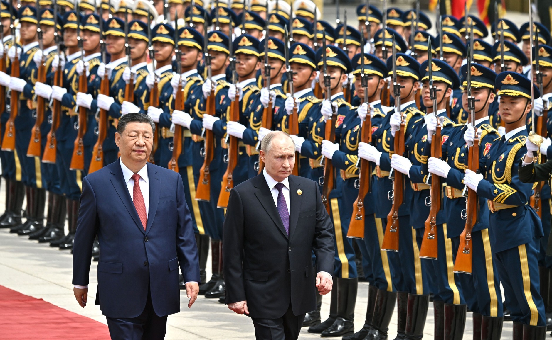 China va desfăşura exerciţii militare comune cu Rusia în august, înaintea vizitei lui Putin