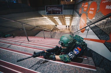 China acuză Taiwanul că vrea să facă din popor ”carne de tun”, denunţând exerciţii militare taiwaneze de contracarare a unui atac chinez pe plaje şi de luptă în oraş drept un ”simplu show”. ”Ei nu pot să schimbe nimic din declinul inevitabil al independenţei Tiwanului”