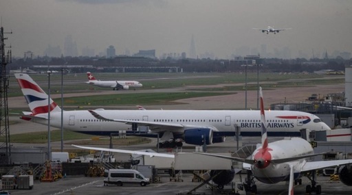 O ”problemă tehnică” perturbă, scurt timp, traficul aerian la Londra