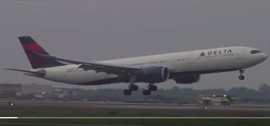 25 de persoane au fost spitalizate după ce un avion ce efectua o cursă din SUA spre Amsterdam a trecut prin turbulenţe „semnificative”