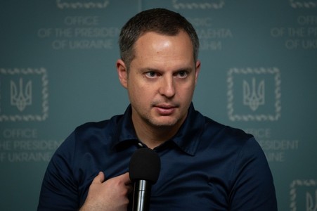 Casa unui fost oficial de rang înalt de la biroul lui Zelenski a fost percheziţionată de poliţia germană. Raidul, efectuat la cererea agenţiei anticorupţie din Ucraina